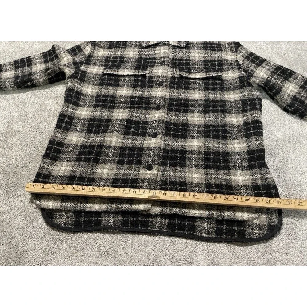 Banana Republic Men's L Plaid Flannel Button-Up Shirt Jacket Black Gray Pockets